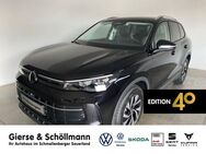 VW Tiguan, 1.5 Life eTSI, Jahr 2022 - Schmallenberg