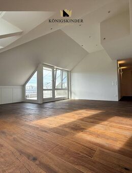 Erstbezug nach kompletter Modernisierung: 4-Zimmer-Wohnung mit exklusiver Ausstattung und Traumblick - Stuttgart