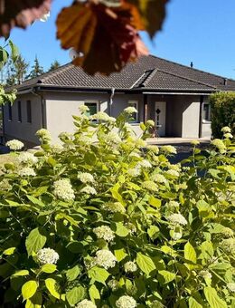 FAMILIENFREUNDLICHER BUNGALOW | Pool + Grundstück + Sauna + viel Platz und Komfort! - Rüdersdorf (Berlin)