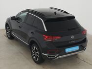 VW T-Roc, 1.0 TSI Style, Jahr 2023 - Wackersdorf