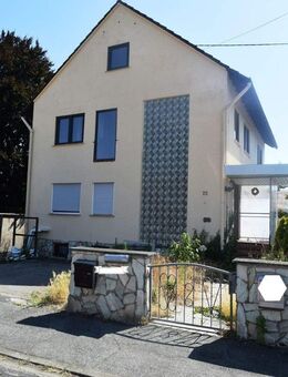 Zwangsversteigerung-Keine Käuferprovision! 2-Familienhaus + sep.Büro + Wohnwagen- bzw. Bootshalle+ großer Garten - Alsheim