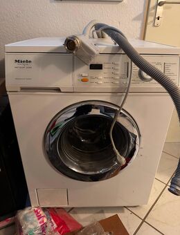 defekte Waschmaschine zu verschenken! Nur für Selbstabholer (das Ding ist schwer!)! - Bochum Gerthe