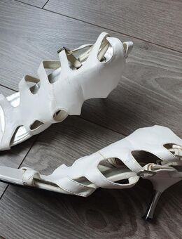 Damen Sandaletten/Pumps/High Heels Gr.39 Weiss 7cm **Anschauen** - Köln