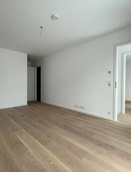 Germering-Harthaus-außergewöhnliche Maisontte-3-Zi. Whg. mit EBK - ab 1. Nov. - Germering