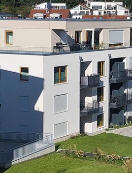 Exklusive 1,5 Zimmer-Wohnung in ruhiger Wohnlage in Friedrichshafen-West - Friedrichshafen