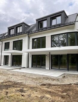 Neubau UBI68 - Exklusives Wohnen am Hachinger Bach - barrierefreie Einheiten - Fertigstellung 2025 - München