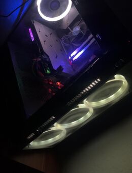 Gaming PC + Maus, Mauspad und Tastatur. - Delmenhorst