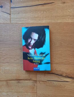 Kein Mann im Anzug. Broschierte TB-Ausgabe v. 2001, Goldmann Verlag, Nicola Osmers (Autorin) - Rosenheim
