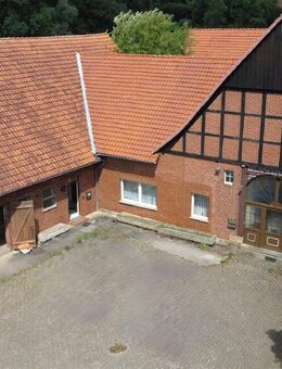 Hofstelle mit zwei Wohneinheiten in Porta Westfalica/ Eisbergen - Porta Westfalica