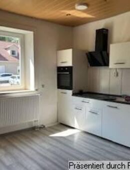 Die ideale Single - Wohnung in ländlicher Umgebung - Weichering