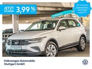 VW Tiguan, 2.0 TSI Life, Jahr 2022 - Stuttgart