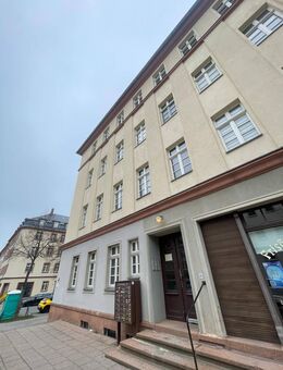 MIETE MICH! Tolle 2-Raum-Wohnung, mit EBK ! HELMHOLZSTR:52 - Chemnitz