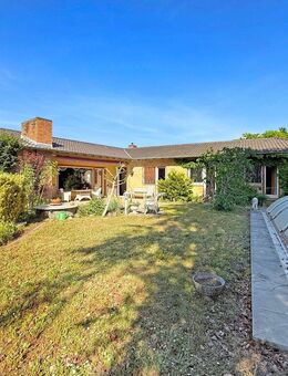 Bungalow auf tollem Grundstück mit Pool - Raum für neue Ideen - Lampertheim