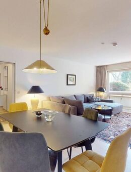 Stilvoll möblierte Zwei-Zimmer-Wohnung mit Westbalkon in beliebter Lage - Frankfurt (Main)