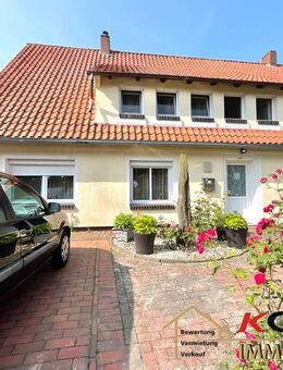 Wardenburg! Sanierte und vermietete Haushälfte mit Garten und Waldgrundstück zu verkaufen - Wardenburg