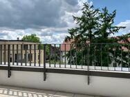 Einzugsbereit: Kompaktes 3-Zimmer Penthouse mit Süd-Dachterrassen Loggia und Wohnküche - Bremen