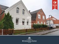 Gepflegtes, renoviertes Ein-/Zweifamilienhaus mit Gartenanlage und Terrasse in ruhiger, zentraler Wohnlage! - Emden