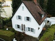 Charmantes, sanierungsbedürftiges Einfamilienhaus mit Südgarten in bevorzugter Lage von Obermenzing - München