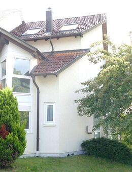 Remchingen-Nöttingen " Lust auf Ihr Eigenes Zuhause? " Gepflegtes Reiheneigenheim mit großer Terrasse - Remchingen