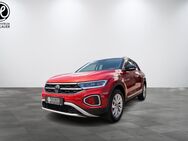 VW T-Roc, 1.5 TSI Style STH, Jahr 2023 - Heilbronn