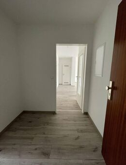 Sanierte 3-Zimmerwohnung mit Sonnenbalkon - Wolfenbüttel