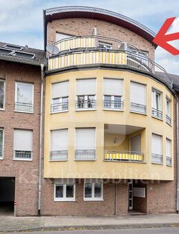 Frechen-Zentrum, moderne Dachgeschosswohnung mit Balkon und Außenstellplatz. - Frechen