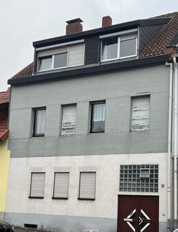 Bauträger aufgepasst!!! Sanierungobjekt mit Nebengebäude und separatem Baugrundstück in St. Ingbert - Sankt Ingbert