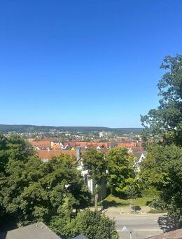 Reiheneckhaus mit Weitblick - solide Substanz, großes Potenzial, naturnah am Kellerwald! - Forchheim (Bayern)