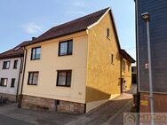 Einfamilienhaus mit separater Garage + Partyraum + Terrasse + Garten in Wümbach - Ilmenau Zentrum