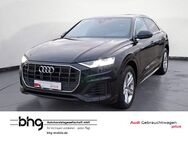 Audi Q8, TFSI e Q8 55 TFSIe quattro, Jahr 2022 - Freiburg (Breisgau)