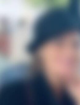 Lum*** - Frankfurt (Main)