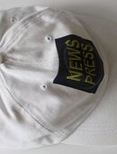 LIMITIERTE UNISEX CAP Kappe# NEWS PRESS # + ETIKETTE in 79379