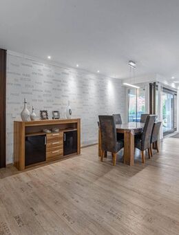 4-Zimmer-Erdgeschosswohnung mit eigenem Garten und Vollkeller - Wohnen wie im Bungalow! - Reppenstedt