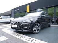 Hyundai i30, FL Kombi CONNECT&GO 120PS, Jahr 2024 - Ettlingen