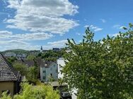 Zentrumsnah! Gemütliche 3-Zimmer-Wohnung mit Altbau-Charme! - Arnsberg