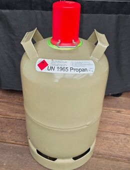 leere 11 kg Gasflasche, leer, graue Kaufflasche - Metelen