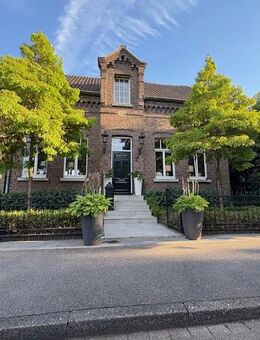 -RESERVIERT- Historische Eleganz trifft modernen Wohnkomfort - Denkmalgeschütztes Juwel mit traumhafter Außenanlage - Kleve (Nordrhein-Westfalen)