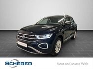 VW T-Roc, 1.5 TSI Style, Jahr 2023 - Wiesbaden