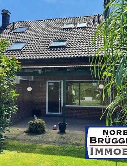 Doppelhaushälfte mit Garten, überdachter Terrasse, große Garage - Nettetal