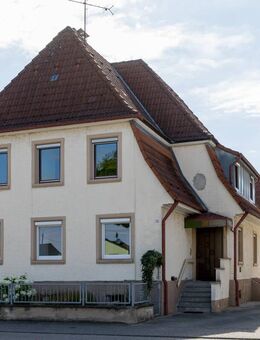 WARTELISTE - Älteres 2-Familienhaus mit großem Grundstück - für den Käufer provisionsfrei - Friesenheim (Baden-Württemberg)