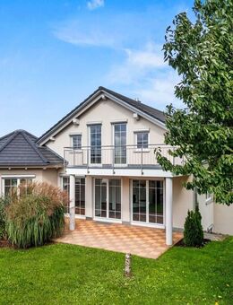 Einzigartig! Großzügiges, naturnahes Zweifamilienhaus mit besonderem Wohngefühl in ruhiger Lage - Maselheim