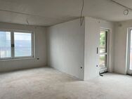 Helle, geräumige 3-Zi-Wohnung mit Loggia, 1. OG, Nr. 8 - Roth (Bayern)