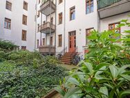 Vermietet: 2 Zimmer + Balkon + nahe Rosenthaler Platz - PROIVISIONSFREI INVESTIEREN - Berlin