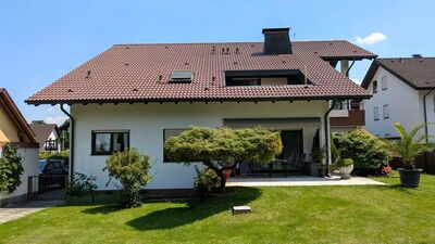 Traumhaus mit zwei aufgeteilten Wohnbereichen und großzügigem Garten in Iffezheim