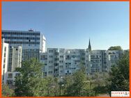 2-Raum-Wohnung//Küche mit verglastem Erker// Aufzug - Gera