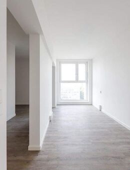 Großzügige Wohnkultur mit sonniger Loggia und moderner Einbauküche - Ihr neues Zuhause wartet - Dresden