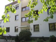 SANKT AUGUSTIN - schöne 3 -Zi. Whg. EG im 9 Parteien-Haus, ca. 89 m² Wfl., gr. Balkon + TG-Platz - Sankt Augustin