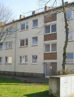 Gemütliche 2,5-Zimmer-Wohnung mit Balkon - Bremen