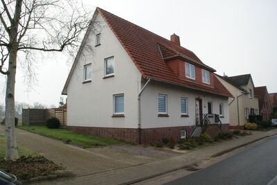 Mehrfamilienhaus im Ortskern von Lüdingworth