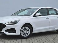 Hyundai i30, 1.5 III Hatchback i Comfort digital COMFORT, Jahr 2025 - Neuensalz